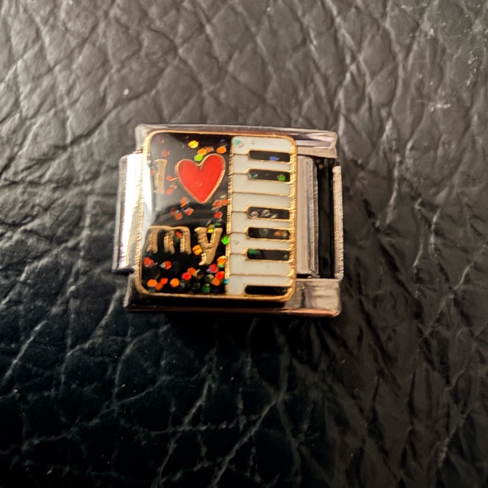 I Love My Piano Italian Charm – Enamel Music Design